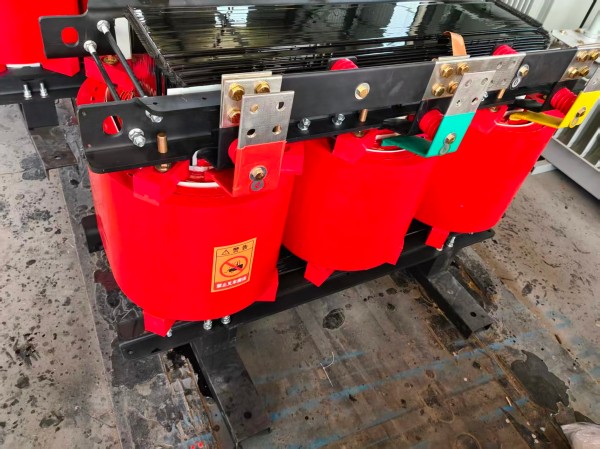 大容量新华新华新华干式变压器 1250kVA‑2500kVA新华新华新华干式变压器